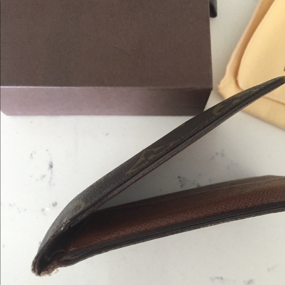 LOUIS VUITTON MENS WALLET - Picture 2 of 3